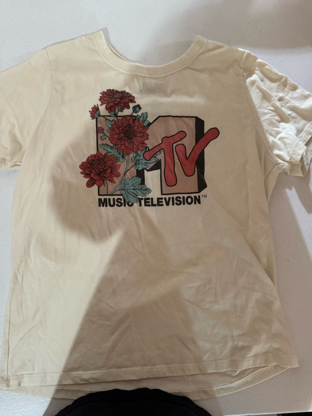 MTV Logo Floral Tee in Cream and Red